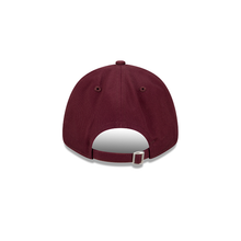 Load image into Gallery viewer, New Era Manly Warringah Sea Eagles Official Team Colours 9FORTY Cloth Strap Hat - Burgundy
