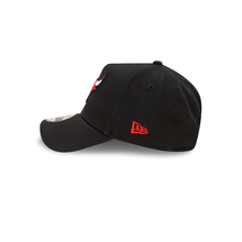 Load image into Gallery viewer, New Era Chicago Bulls Black Official Team Colour 9FORTY A-Frame Snapback - Black
