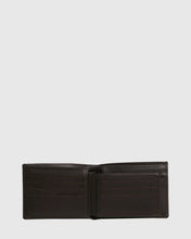 Load image into Gallery viewer, Quiksilver Gutherie Leather Bi-Fold Wallet - Chocolate Brown
