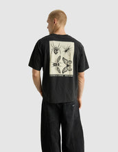 Load image into Gallery viewer, Abrand Bobby Bugs Tee - Black
