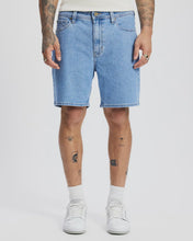 Load image into Gallery viewer, Abrand A3 Straight Short - Larry
