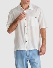 Load image into Gallery viewer, Lee boxcutter Shirt - White
