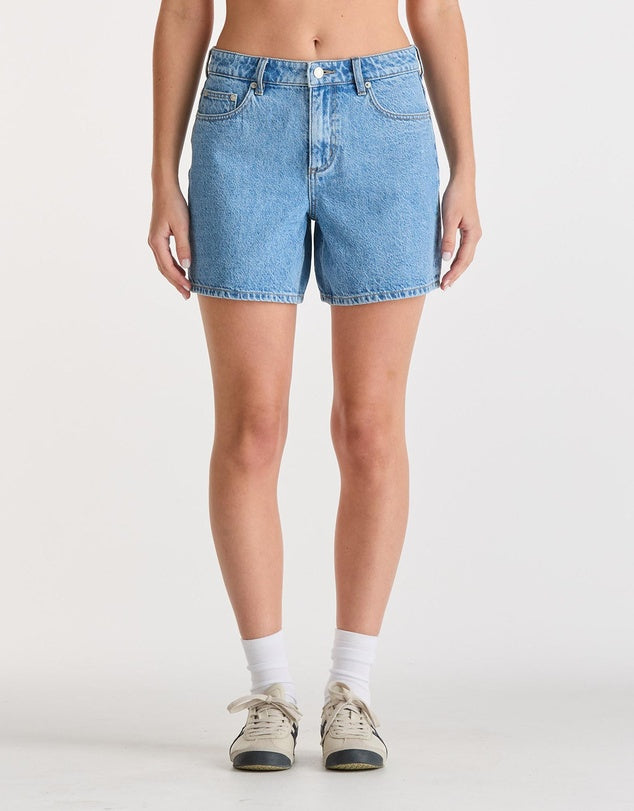 Lee Mid Straight Short - Blue Mode