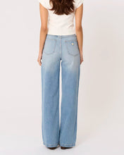 Load image into Gallery viewer, Abrand 94 Wide Jean - Jody

