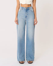 Load image into Gallery viewer, Abrand 94 Wide Jean - Jody
