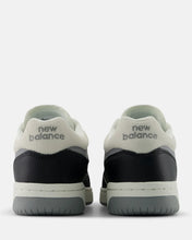 Load image into Gallery viewer, New Balance 480 Shoe - Black/Sea Salt
