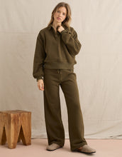 Load image into Gallery viewer, Rhythm Everyday Fleece Pullover - Olive
