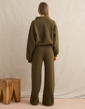 Load image into Gallery viewer, Rhythm Everyday Fleece Pullover - Olive
