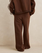 Load image into Gallery viewer, Rhythm Contrast Trackpant - Brown
