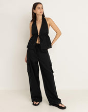Load image into Gallery viewer, Rhythm Cove Halter Top - Black
