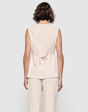 Load image into Gallery viewer, Staple The Label Piper Tunic Vest - Natural
