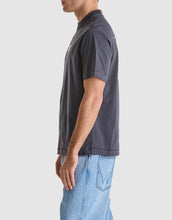 Load image into Gallery viewer, Wrangler Tarantula Carmy Tee - Washed Navy
