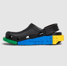 Load image into Gallery viewer, Crocs Adults LEGO® Creativity Clog - Black
