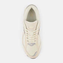 Load image into Gallery viewer, New Balance 2002R V1 Shoe - Calm Taupe with Angora and Silver Metalic
