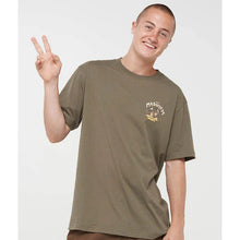 Load image into Gallery viewer, The Mad Hueys Metal Searchin Tee - Olive
