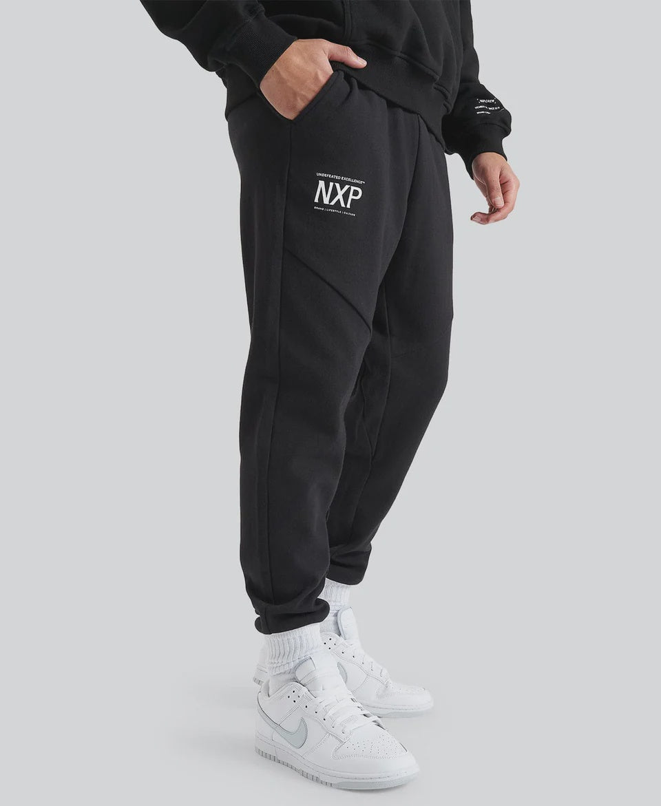 Nena & Pasadena Gambit Slim Trackpant - Jet Black