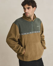 Load image into Gallery viewer, Rhythm Alder Half Zip Pullover - Forest
