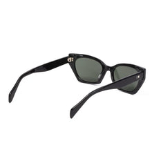 Load image into Gallery viewer, Otis Selena Sunglasses - Eco Black/Grey
