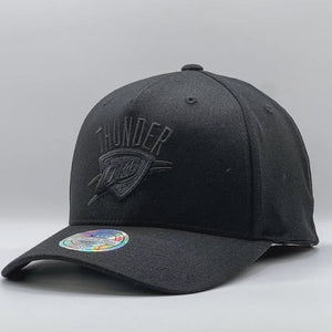 Mitchell & Ness OKC Thunder Hat - Black On Black