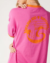 Load image into Gallery viewer, Rip Curl Tropical Desire Oversize Tee - Hot Pink
