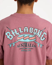 Load image into Gallery viewer, Billabong Boys Heritage Arch Tee (10-16) - Red Dahlia
