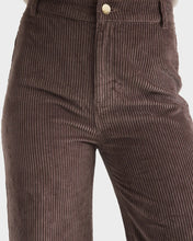 Load image into Gallery viewer, Billabong Palmy Cord Pant - Kona
