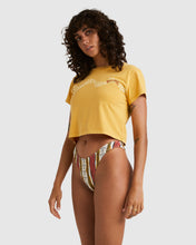 Load image into Gallery viewer, Billabong King Stingray Under One Sun Crop Tee
