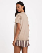 Load image into Gallery viewer, Billabong Surf High Tee - Cobblestone
