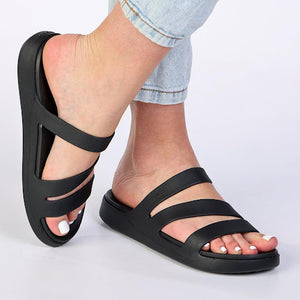 Crocs Women's Getaway Strappy Sandals - Black
