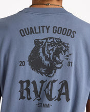 Load image into Gallery viewer, RVCA Big Cat Tee - Vintage Navy
