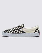 Load image into Gallery viewer, Vans Classic Slip-On Shoe - Black &amp; White Checker
