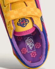 Load image into Gallery viewer, Vans KPop Demon Hunters x Vans Old Skool Velcro Sneakers - Rumi Yellow
