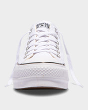 Load image into Gallery viewer, Converse Chuck Taylor All Star Canvas LIFT Low Shoe - White
