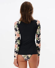 Load image into Gallery viewer, Rip Curl Sol Seeker Relaxed Long Sleeve Women&#39;s Rashie
