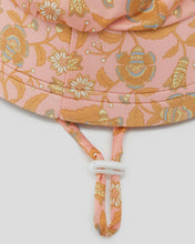 Load image into Gallery viewer, Rip Curl Dreamer UPF Swim Hat - Girl - Peach
