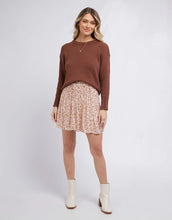 Load image into Gallery viewer, All About Eve Bonnie Knit Crew - Brown
