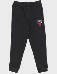 NBA Essentials Chicago Bulls Logo Baggy Trackpant - Black