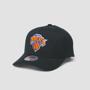 Mitchell & Ness New York Knicks Evergreen Hat - Black/Team Colour