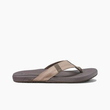 Load image into Gallery viewer, Reef Men&#39;s Cushion Bounce Phantom Thongs - Brown
