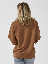 Load image into Gallery viewer, Thrills Minimal Thrills Slouch Crew - Bronze
