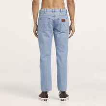 Load image into Gallery viewer, Wrangler Eazy Straight Jeans - Cowboy Blues
