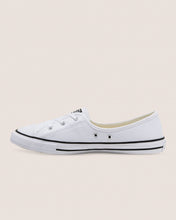 Load image into Gallery viewer, Converse Chuck Taylor All Star Ballet Lace Faux Leather Slip - Wht
