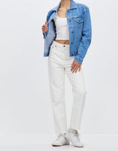 Load image into Gallery viewer, Riders By Lee Relaxed Trucker Jacket - High Hopes Blue
