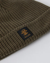 Load image into Gallery viewer, Rip Curl Searchers Reg Beanie - Olive
