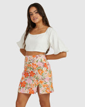 Load image into Gallery viewer, Billabong Island Top - White
