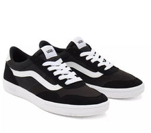 Load image into Gallery viewer, Vans Cruze Too Comfy Cush Shoe - Black/True White
